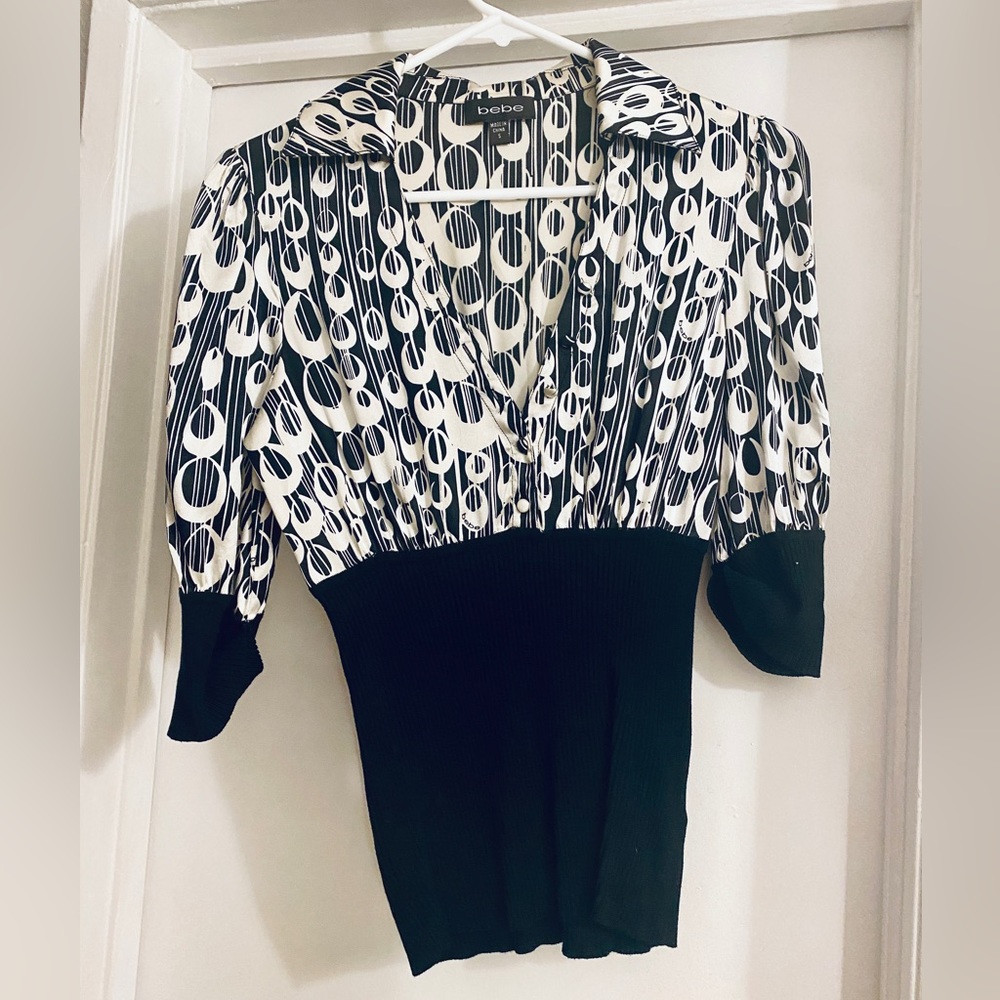 Bebe top size small